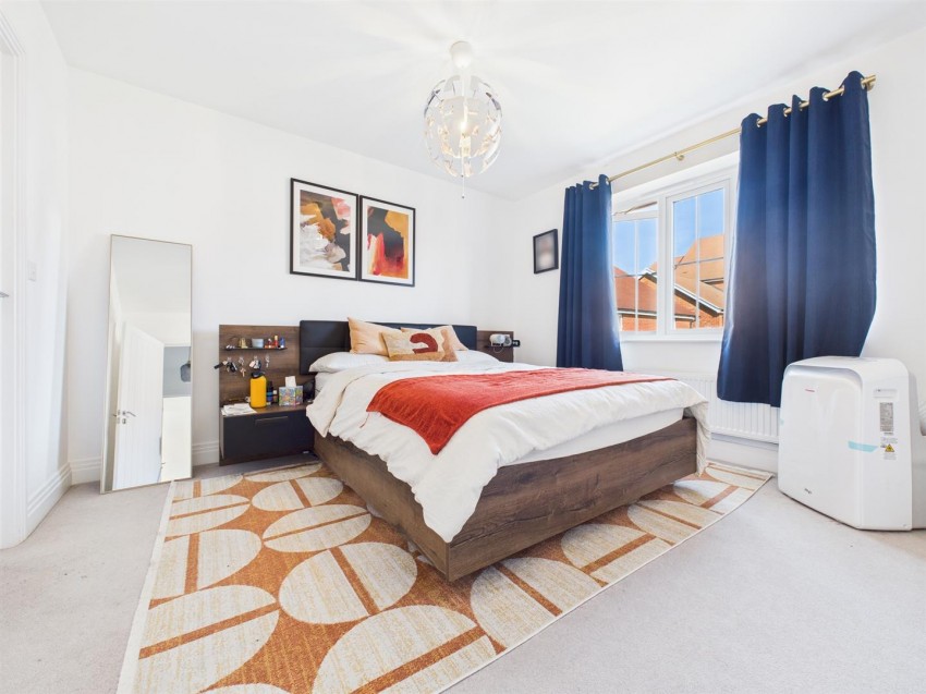 Images for Clayfield Road, Weston Turville, Aylesbury