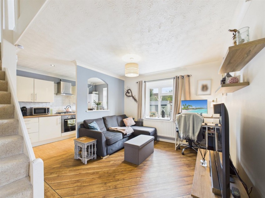 Images for Hillier Road, Hawkslade, Aylesbury