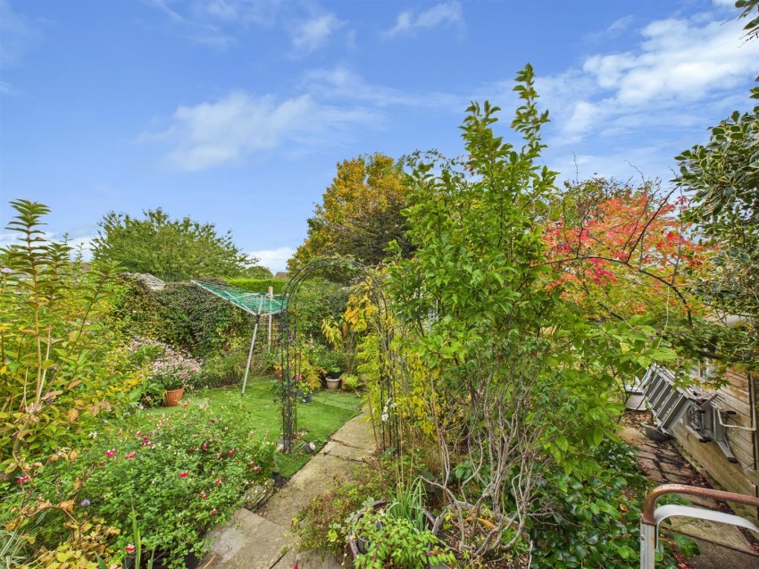 Images for Welbeck Avenue, Bedgrove, Aylesbury