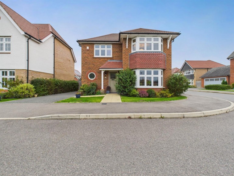 Sweet Briar, Weston Turville, Aylesbury