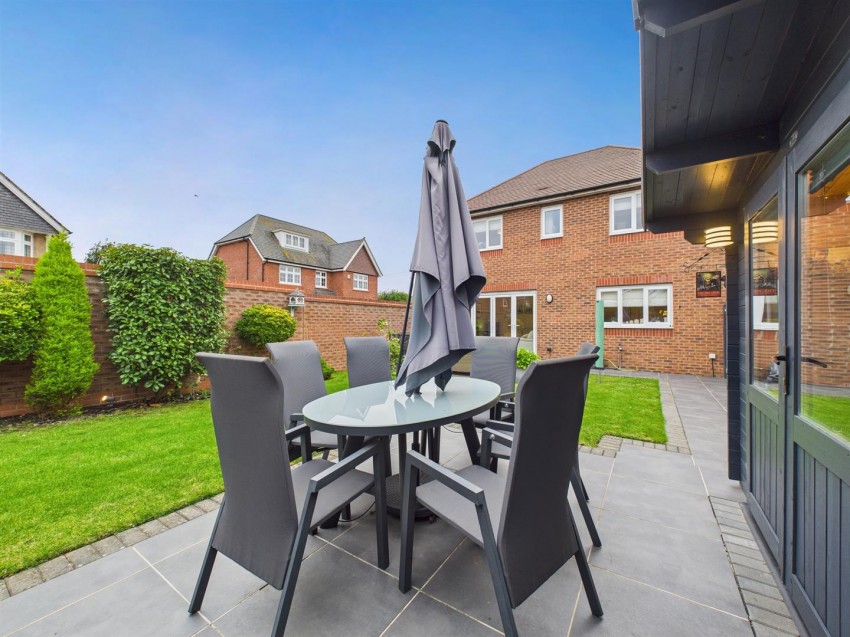 Images for Sweet Briar, Weston Turville, Aylesbury