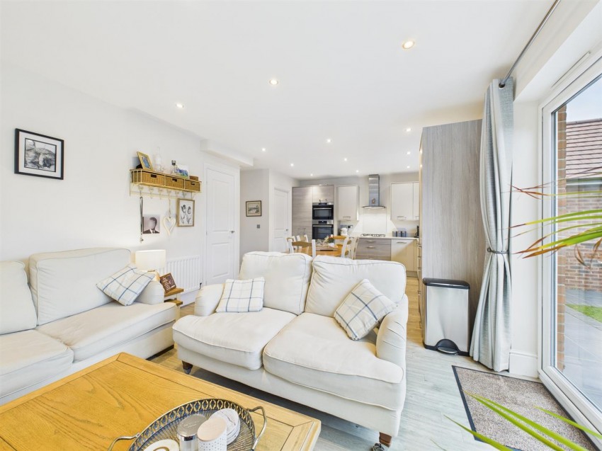 Images for Sweet Briar, Weston Turville, Aylesbury