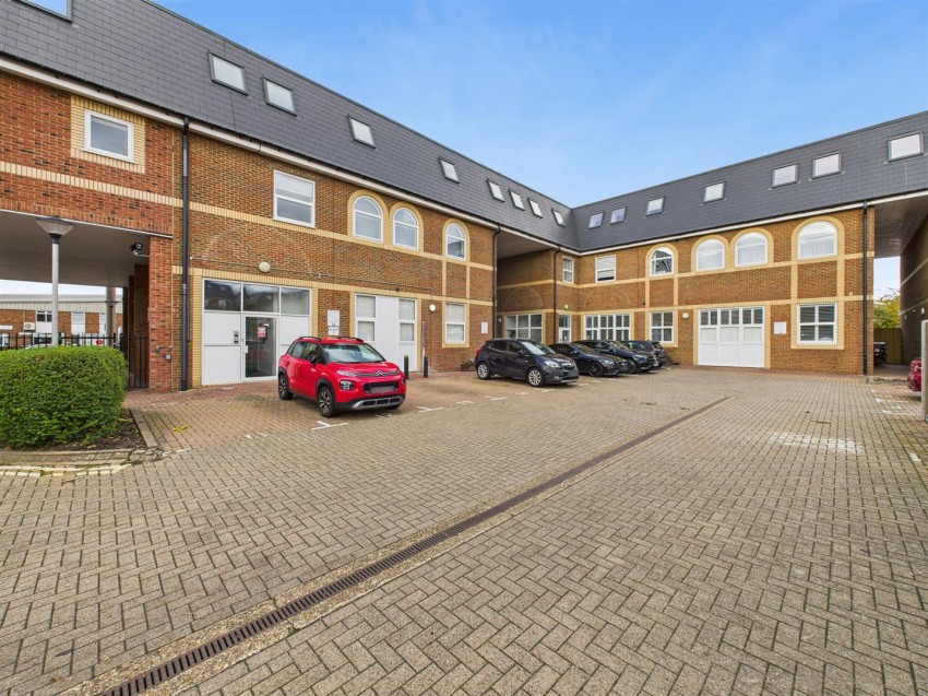 Images for Alton Mews, Aylesbury