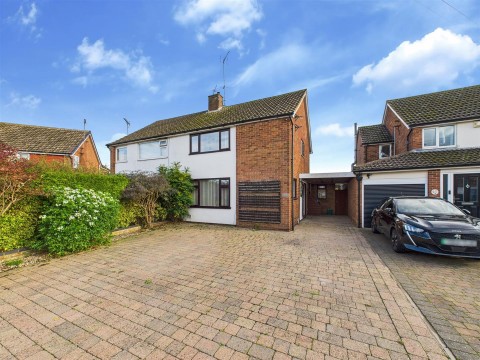 View Full Details for Ingram Avenue, Bedgrove, Aylesbury