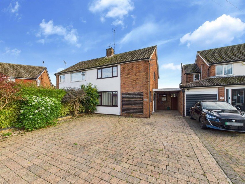 Images for Ingram Avenue, Bedgrove, Aylesbury