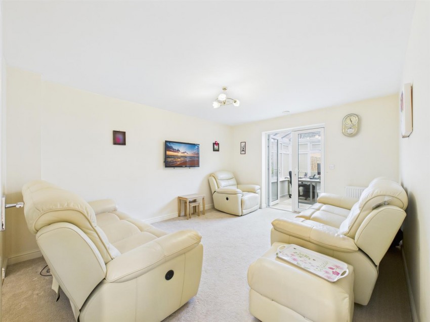 Images for Wiseman Close, Deerhurst, Aylesbury