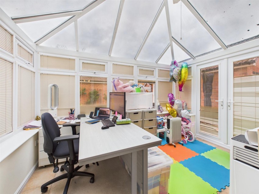 Images for Wiseman Close, Deerhurst, Aylesbury