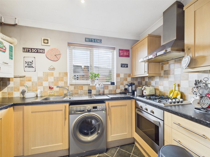 Images for Batt Furlong, Hawkslade, Aylesbury