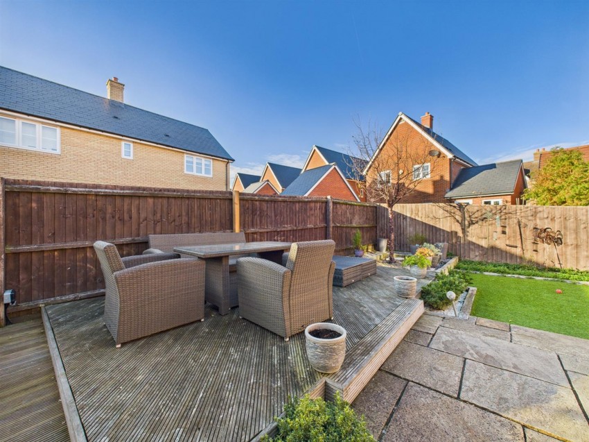 Images for D'arcy Close, Berryfields, Aylesbury
