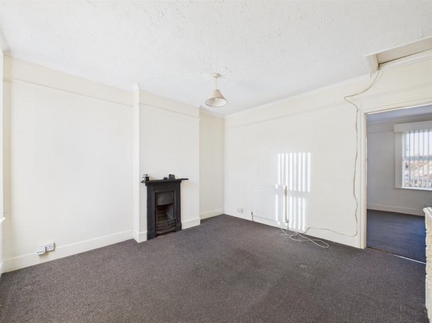 Images for Queens Park, Aylesbury, Buckinghamshire