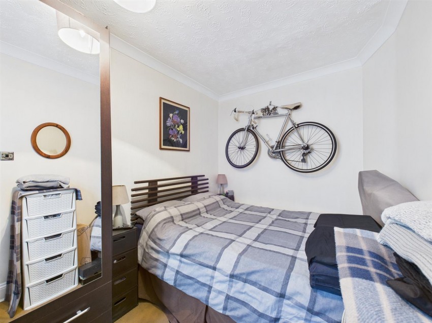 Images for Victoria Street, Aylesbury, Buckinghamshire