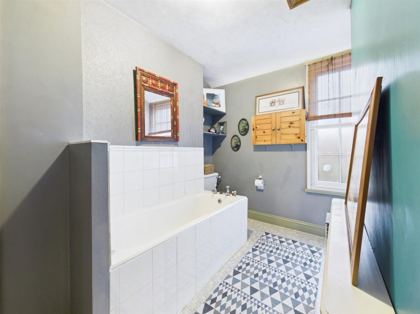 Images for Tring Road, Aylesbury, Buckinghamshire