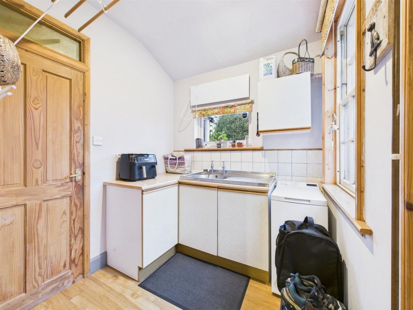 Images for Tring Road, Aylesbury, Buckinghamshire