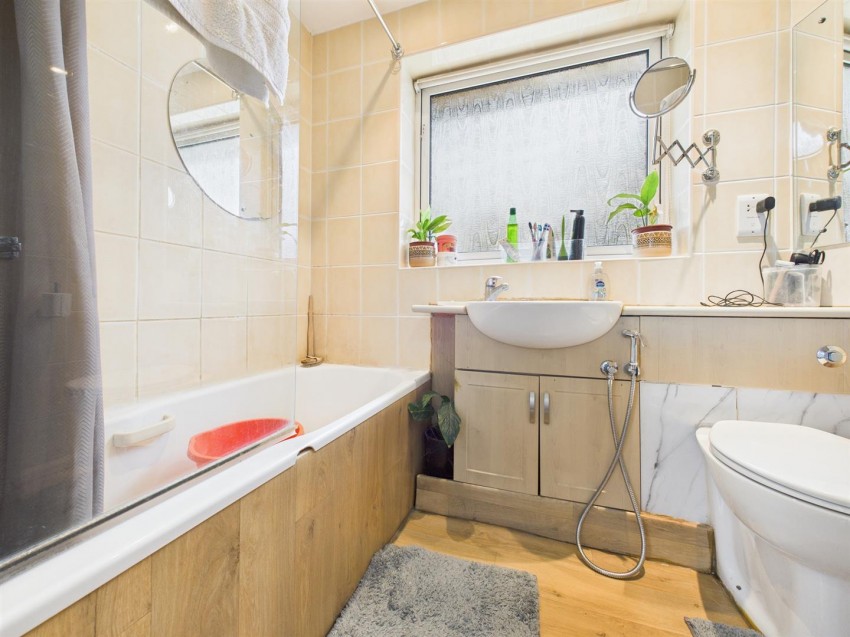 Images for Burcott Lane, Bierton, Aylesbury