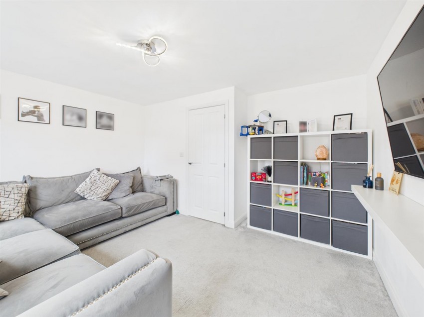 Images for Armstrongs Fields, Kingsbrook, Aylesbury