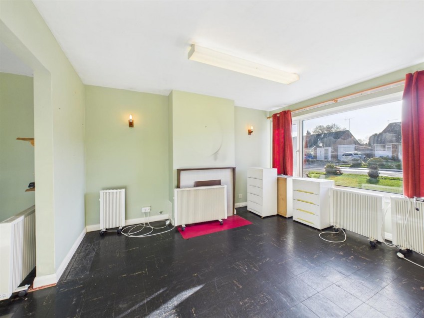 Images for Broughton Avenue, Broughton, Aylesbury