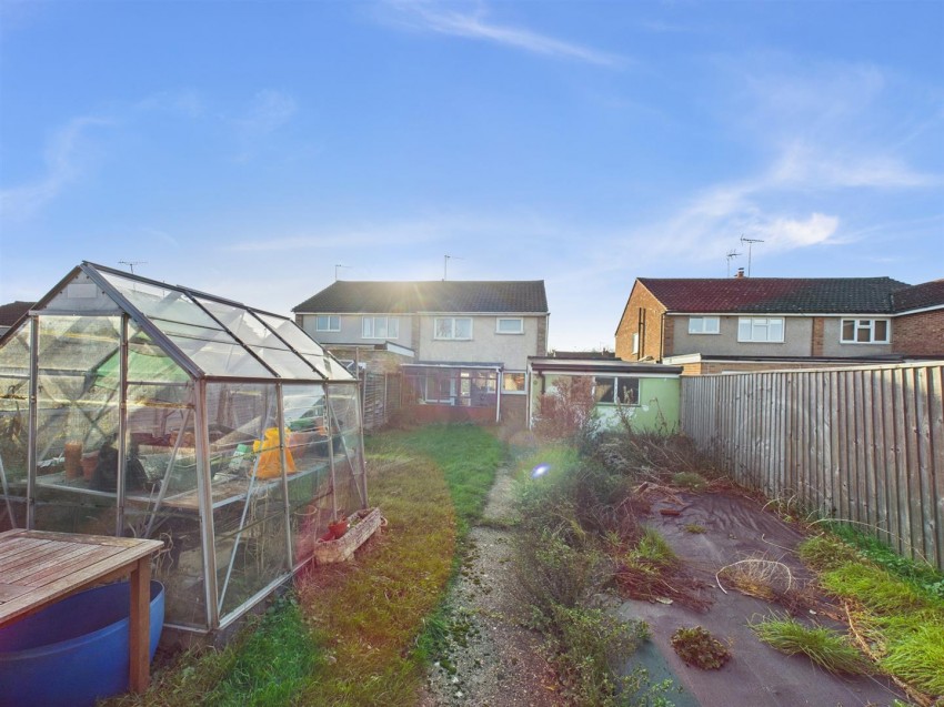 Images for Broughton Avenue, Broughton, Aylesbury