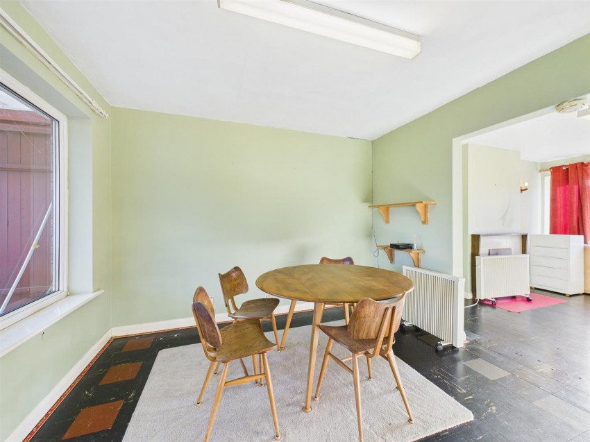 Images for Broughton Avenue, Broughton, Aylesbury