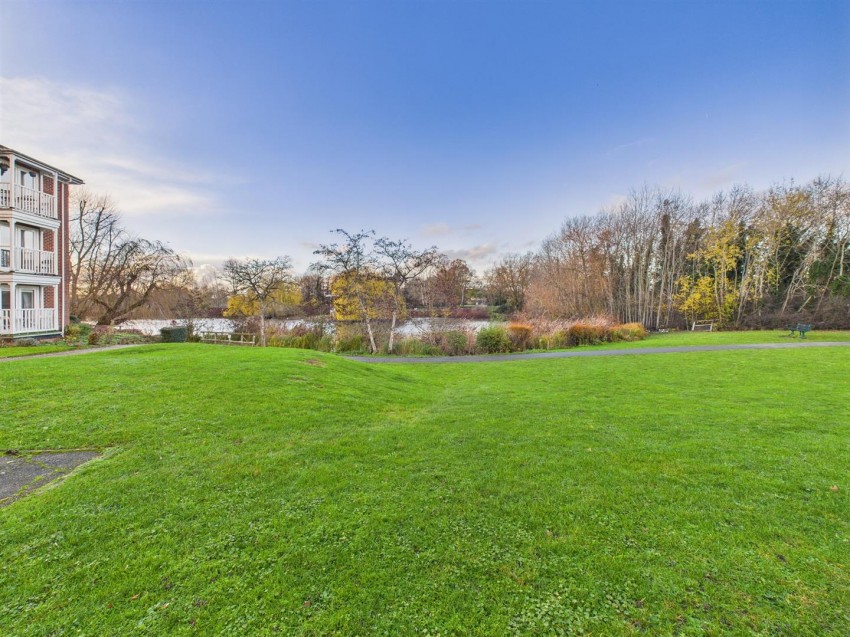 Images for Whinchat, Watermead, Aylesbury