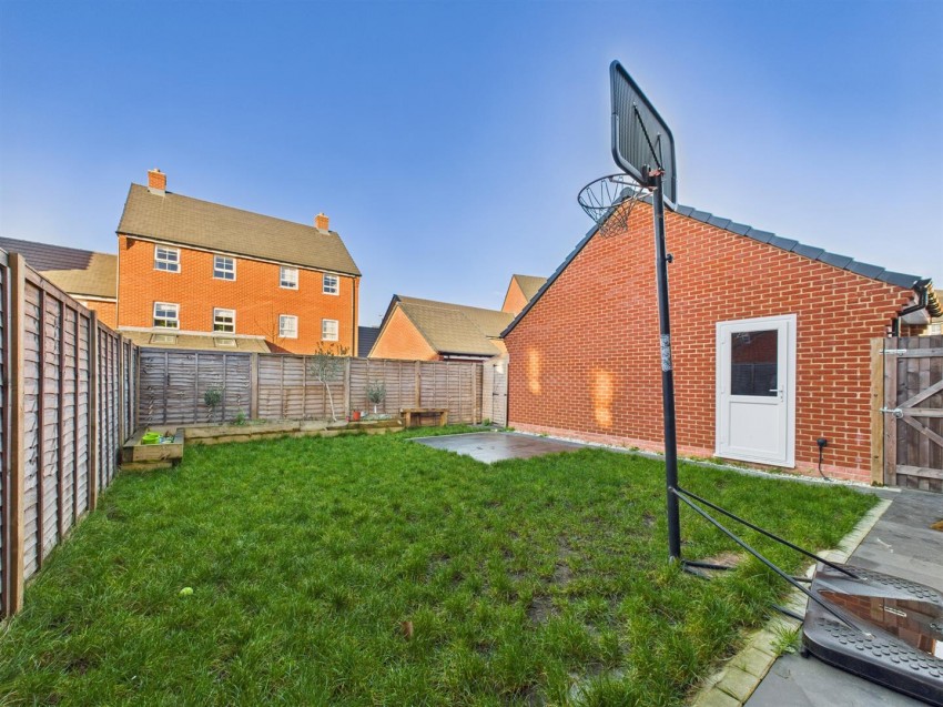 Images for Cranesbill Way, Kingsbrook, Aylesbury