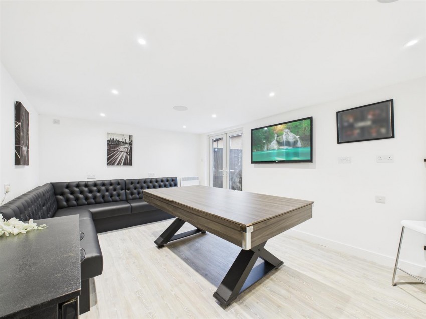 Images for Dicks Way, Quarrendon, Aylesbury