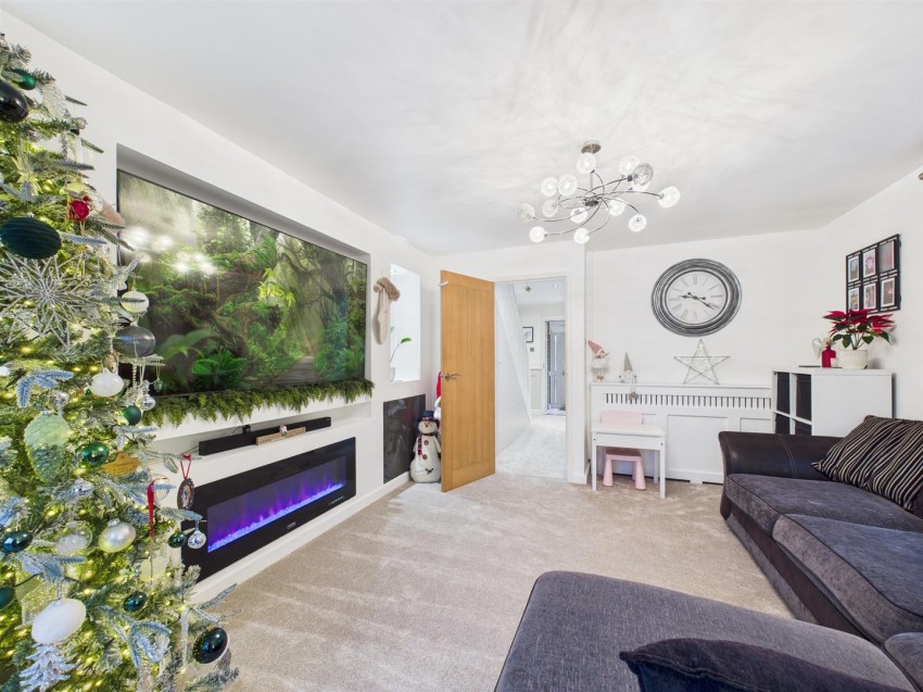 Images for Dicks Way, Quarrendon, Aylesbury