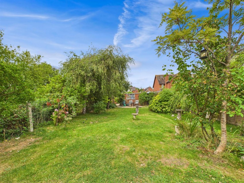 Images for Lower Street, Quainton, Buckinghamshire