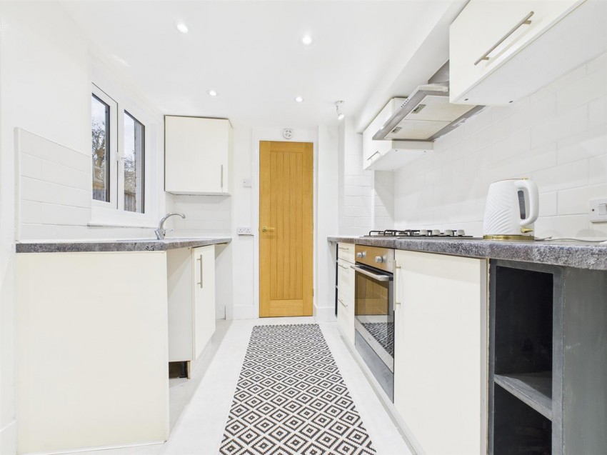 Images for Ardenham street, Aylesbury, Buckinghamshire