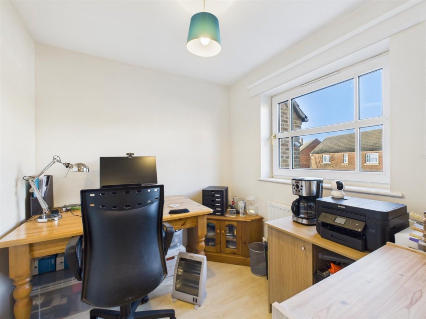 Images for Wedgewood Street, Fairford Leys, Aylesbury