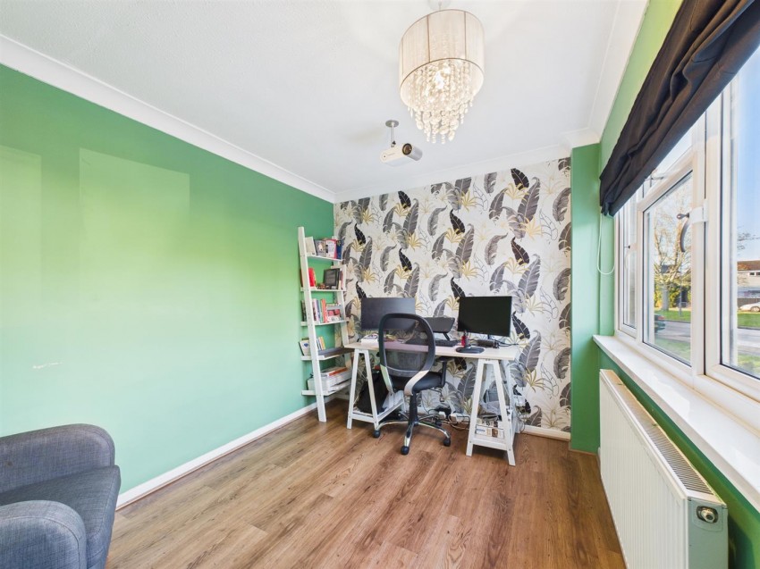 Images for Barnard Crescent, Aylesbury, Buckinghamshire