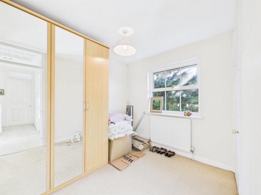 Images for Hales Croft, Stoke Grange, Aylesbury