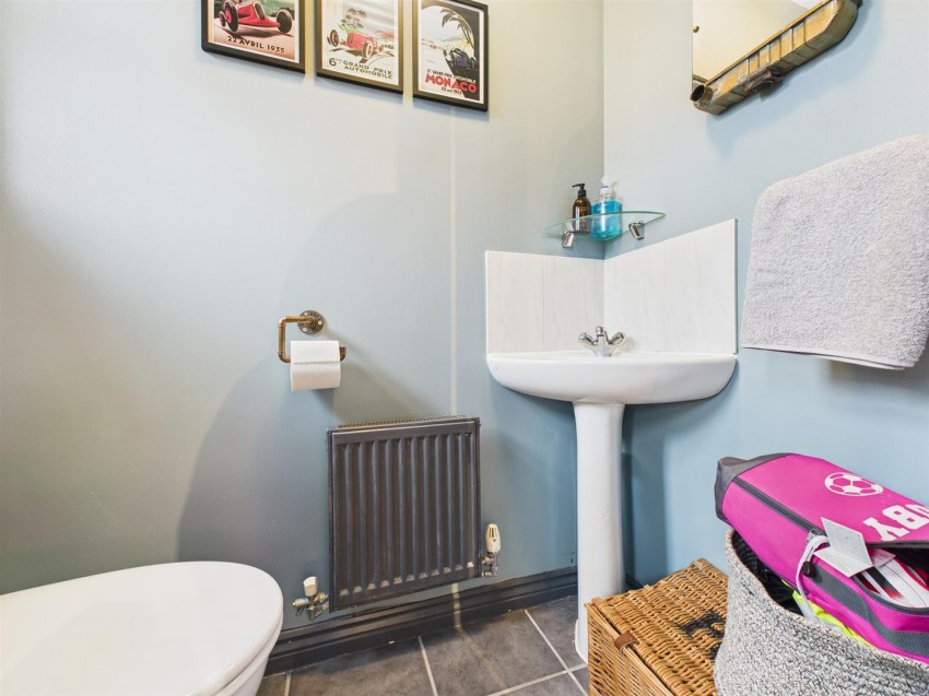 Images for Milford Place, Fairford Leys, Aylesbury