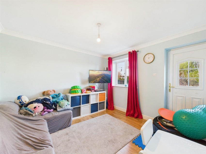 Images for Westmorland Avenue, Turnfurlong, Aylesbury