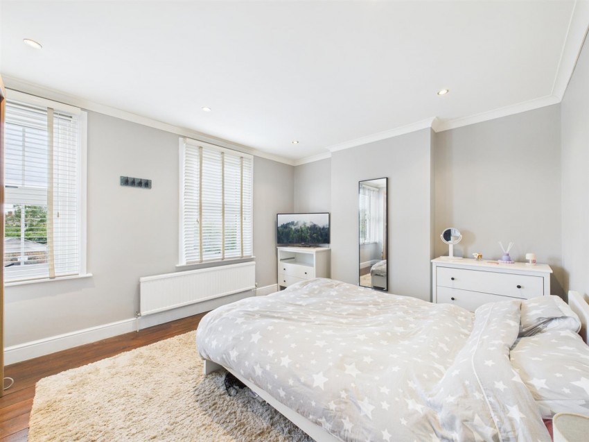 Images for Buckingham Road, Aylesbury, Buckinghamshire