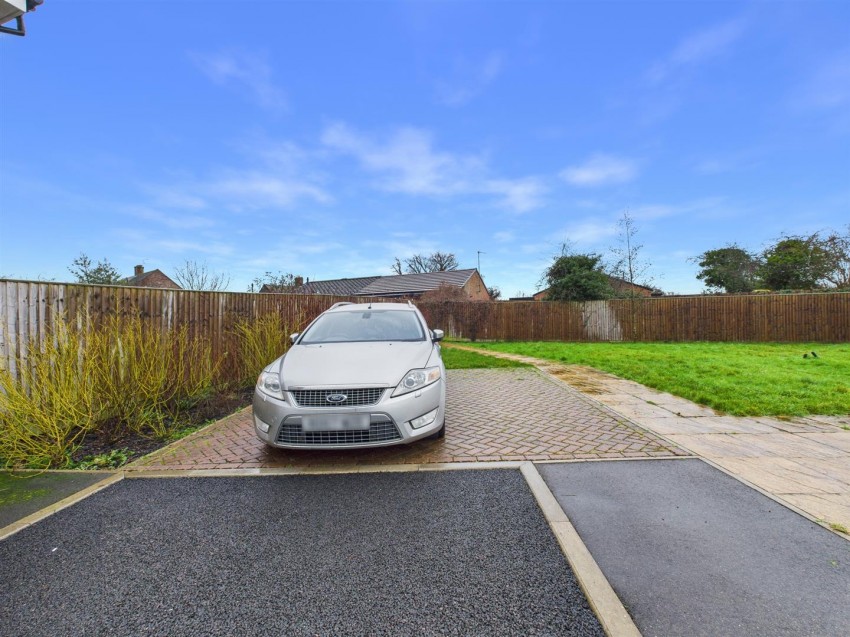 Images for Kirkeby Close, Stoke Mandeville, Aylesbury