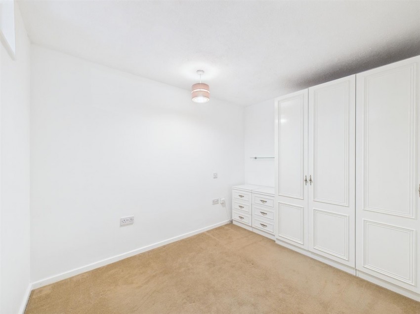 Images for Long Meadow, Bedgrove, Aylesbury