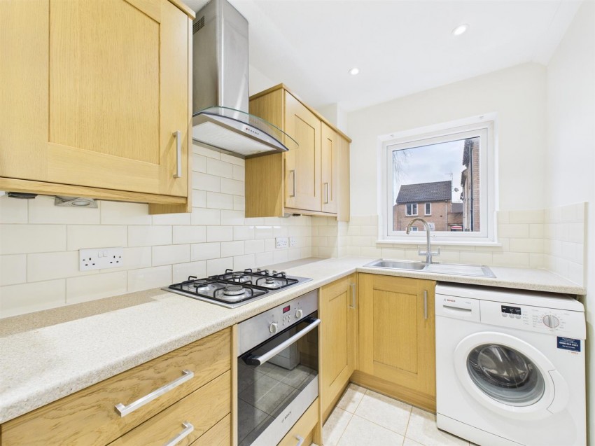 Images for Batchelor Close, Cleveland Park, Aylesbury