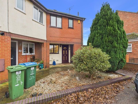 View Full Details for Eastfield Road, Broughton, Aylesbury