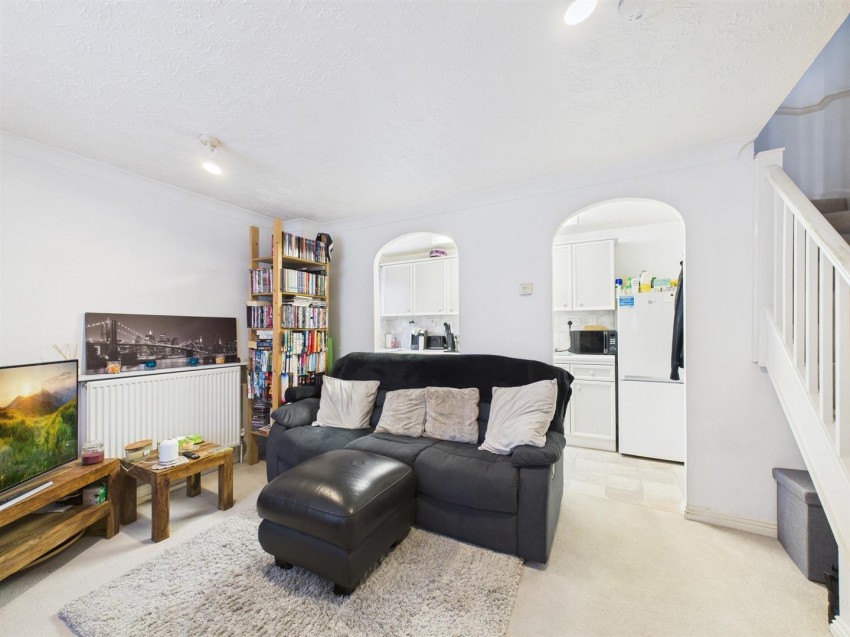 Images for Shelduck Close, Watermead, Aylesbury