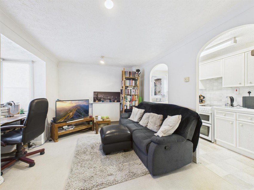 Images for Shelduck Close, Watermead, Aylesbury