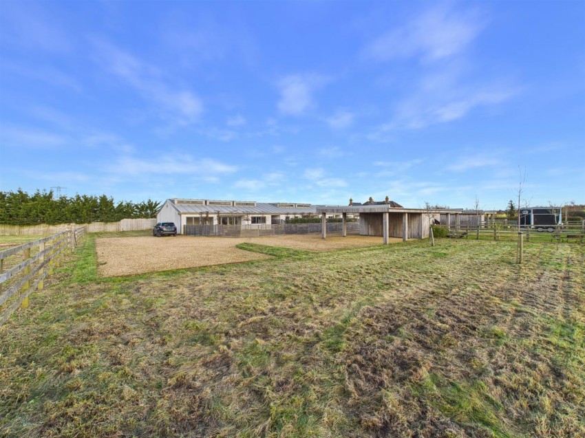 Images for Hogshaw, Buckingham, Buckinghamshire