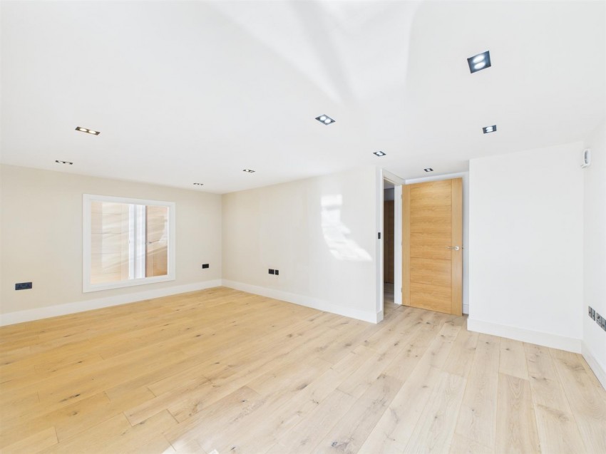 Images for Hogshaw, Buckingham, Buckinghamshire