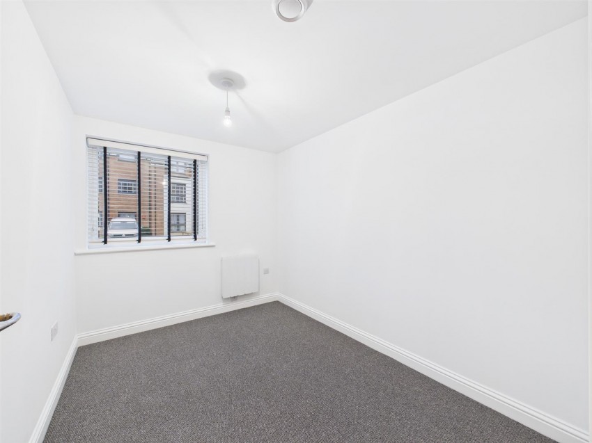 Images for Irving Path, Aylesbury, Buckinghamshire