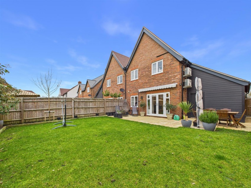 Images for Poplar Way, Ickford, Buckinghamshire