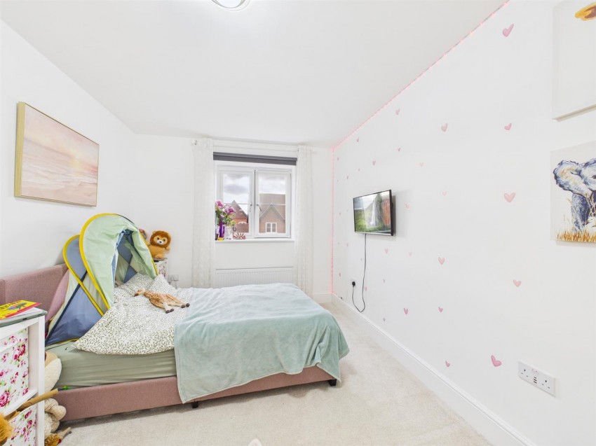 Images for Poplar Way, Ickford, Buckinghamshire