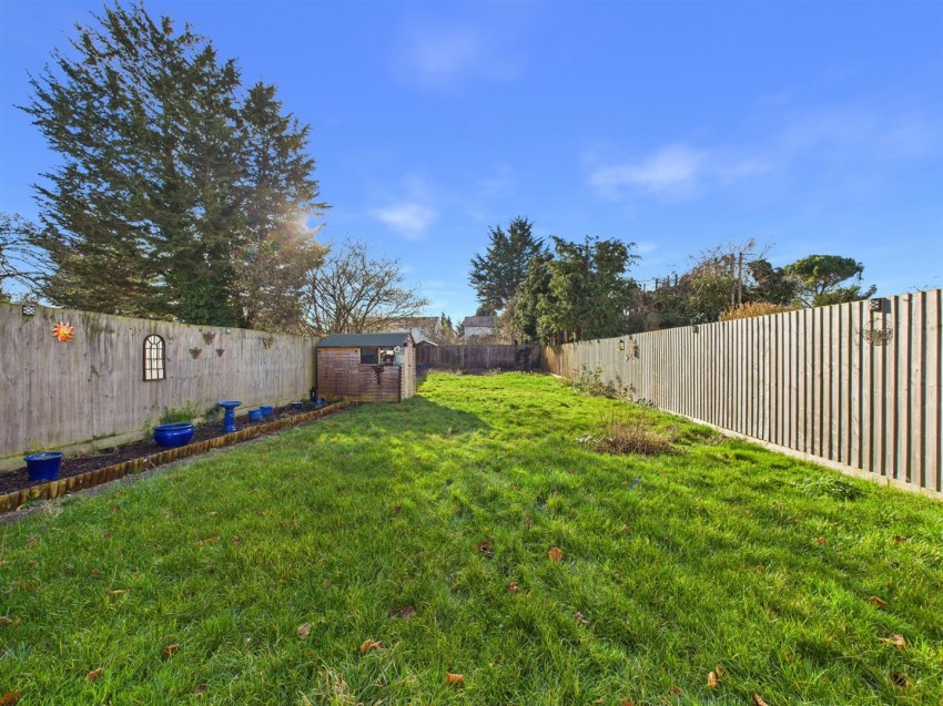 Images for Churchill Avenue, Southcourt, Aylesbury