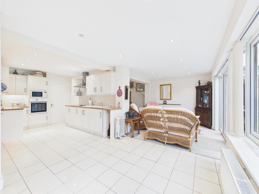 Images for Kendal Close, Bedgrove, Aylesbury