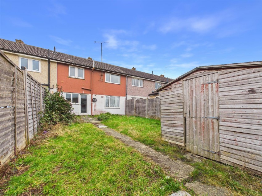 Images for Grafton Road, Quarrendon, Aylesbury