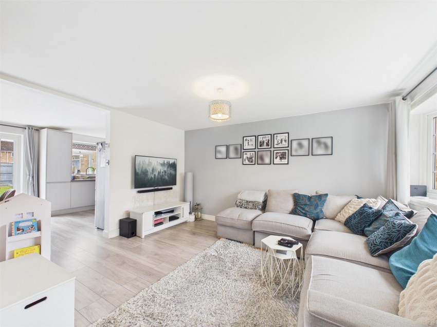 Images for Slattenham Close, Hartwell,  Aylesbury