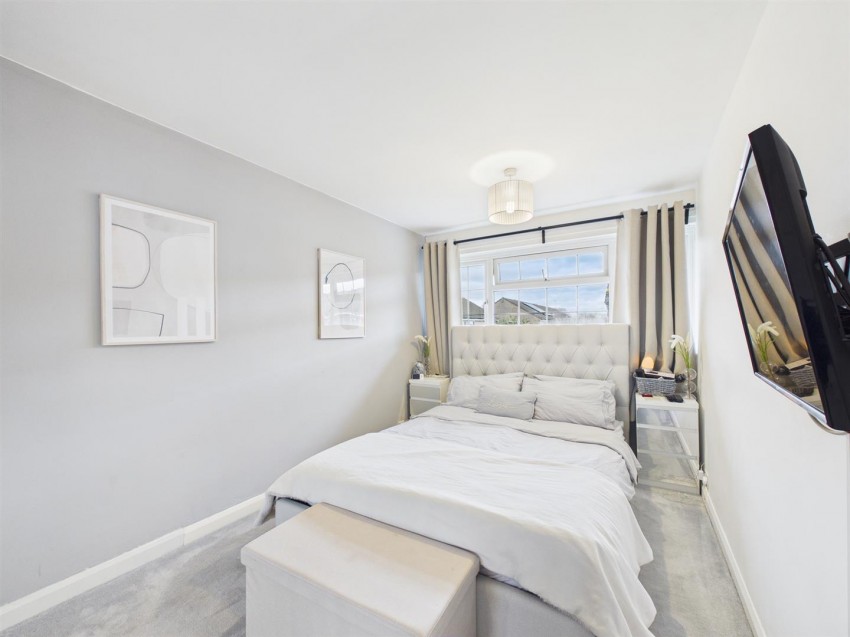 Images for Slattenham Close, Hartwell,  Aylesbury